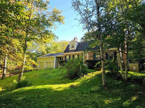 20 Maple Pl, Upper Tantallon, NS B3Z 1C6