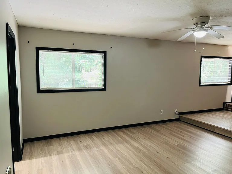 163 Old Norton Rd — Photo 37