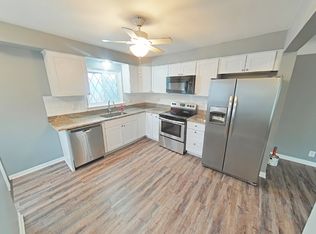 26100 Burg Rd, Warren, MI 48089