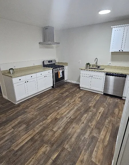 2640 Roseview Ave — Photo 9