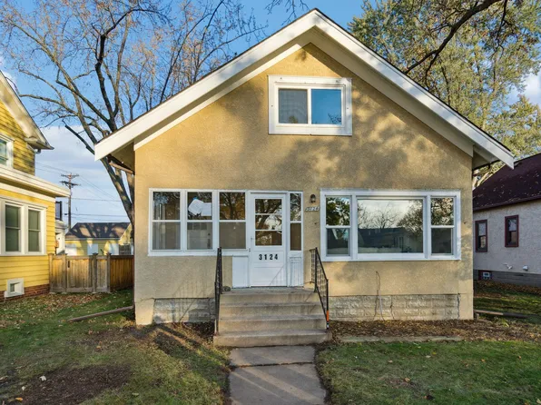 3124 Zenith Ave N, Robbinsdale, MN 55422