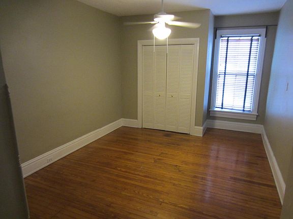 4th image of 2208 E Grace St