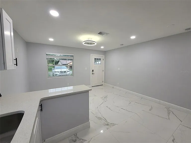 7813 Lakeshore Dr #B — Photo 14