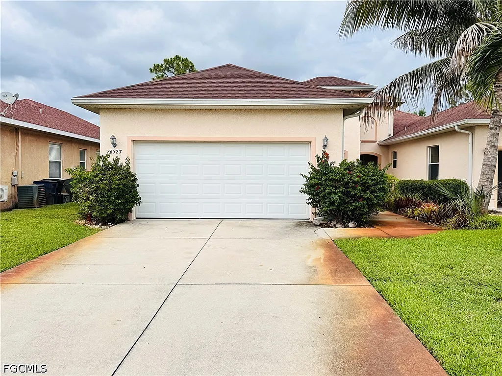3 bed, 2.0 bath, 1471 sqft, $2,250 — Photo 1