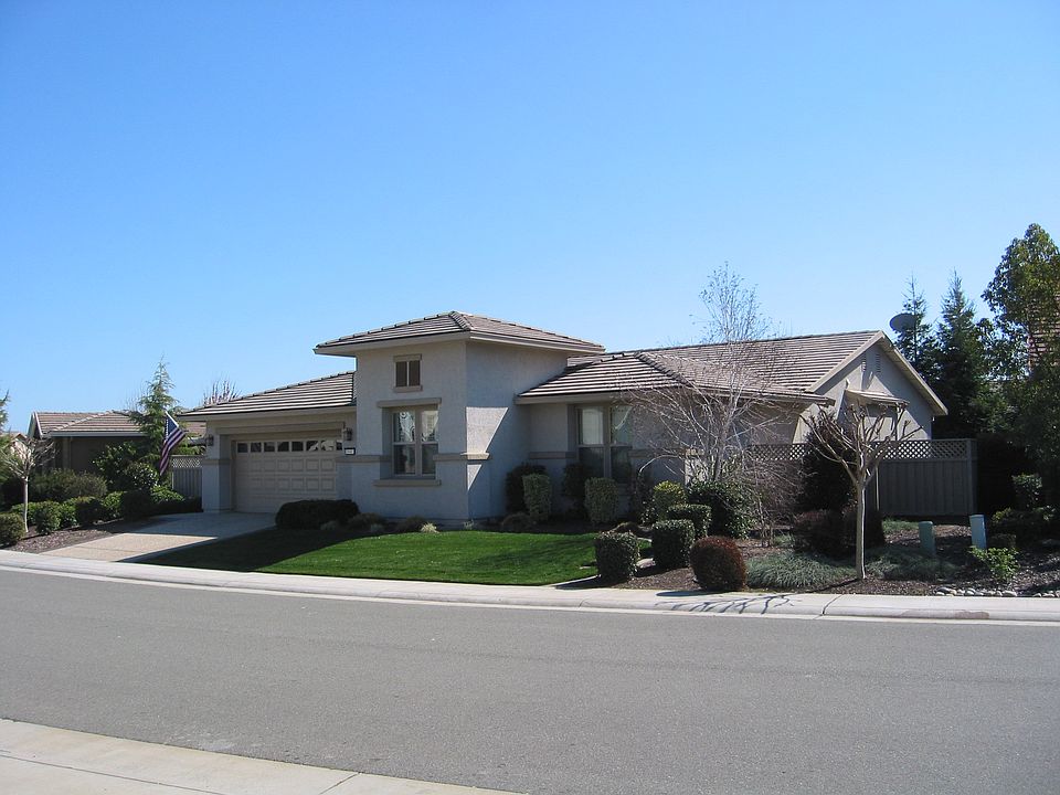 1st image of 1041 Longhorn Ln