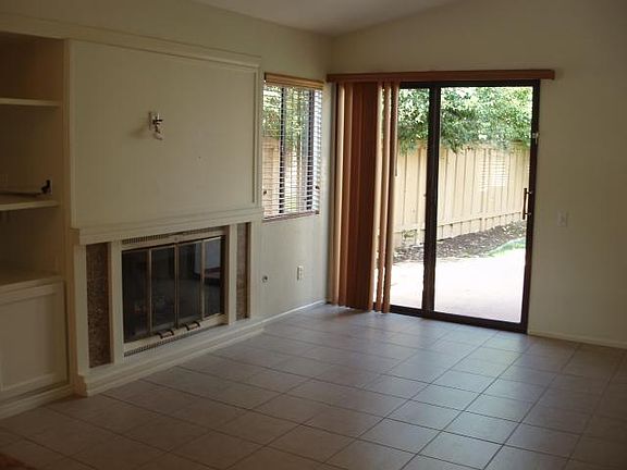 5th image of 3960 Tynebourne Cir