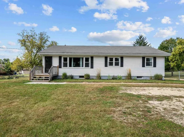 1439 S Washington Blvd, Camanche, IA 52730