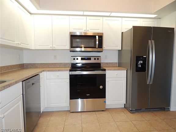 5th image of 1909 NE 7th Pl
