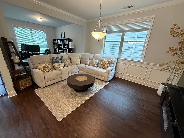 1510 Kaden Ln — Photo 3