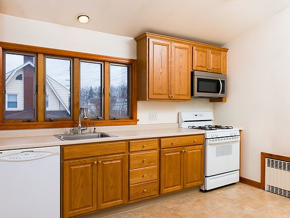 2nd image of 6-15 Bellair Avenue # Fl 2nd