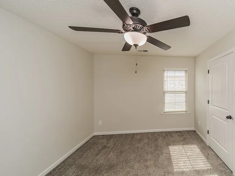 1089 Carib Loop W — Photo 13