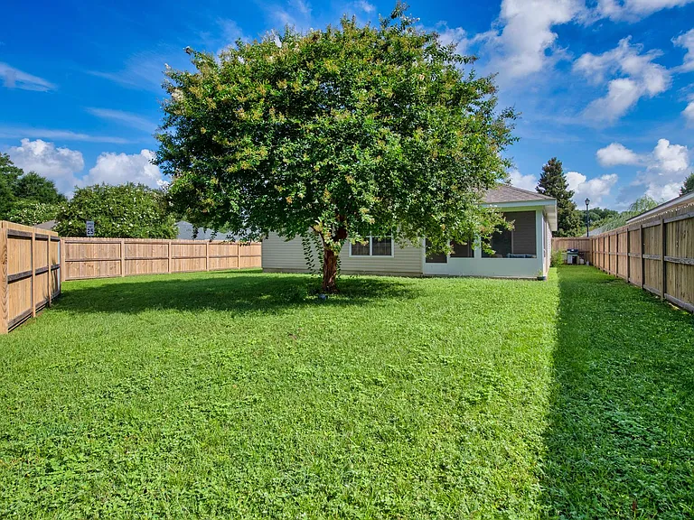 1477 Sturbridge Pl — Photo 28