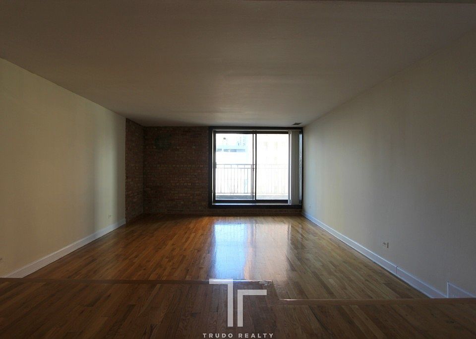 1st image of 1220 N La Salle Dr APT 3D