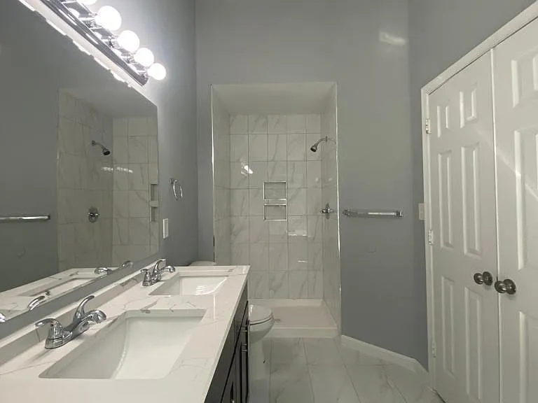 1931 Barrington Ct — Photo 13
