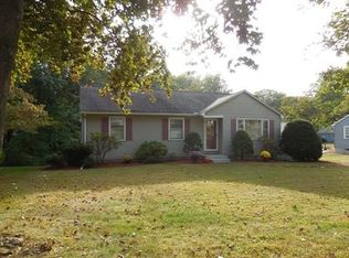 75 Sagamore Rd, West Springfield, MA 01089