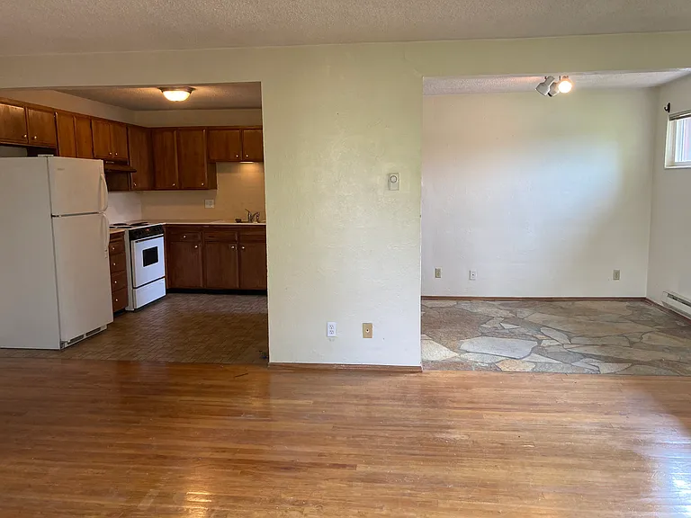 6515 4th Ave NE #3 — Photo 15