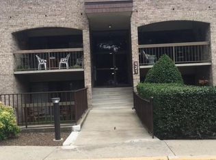 421 Christopher Ave #8, Gaithersburg, MD 20879