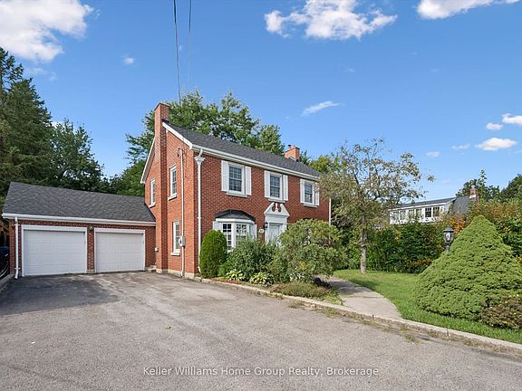 2nd image of 225 Elora St