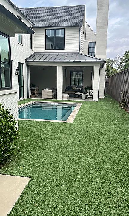 2nd image of 7524 Wentwood Dr
