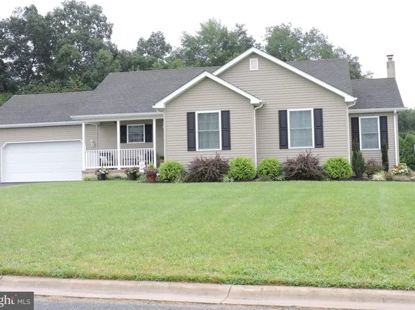 244 Deer Path Ln, Clayton, DE 19938