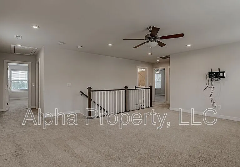 921 Saint Elmos Ct — Photo 19