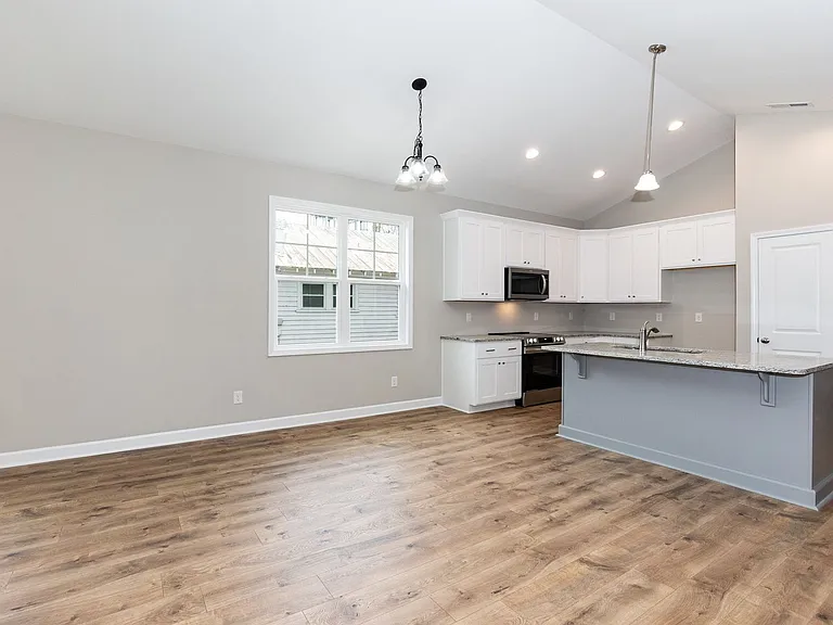 510 Branch St — Photo 10