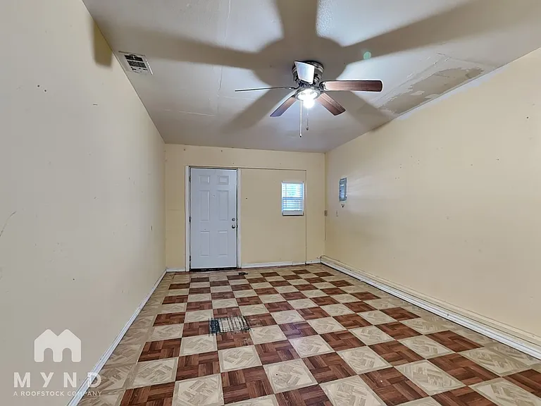 11809 Garden Terrace Dr — Photo 12