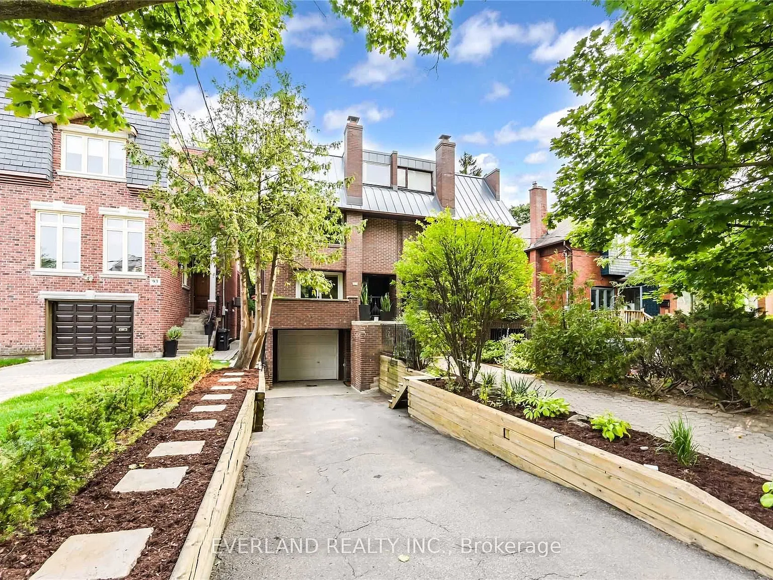 4 bed, $7,600 — Photo 2