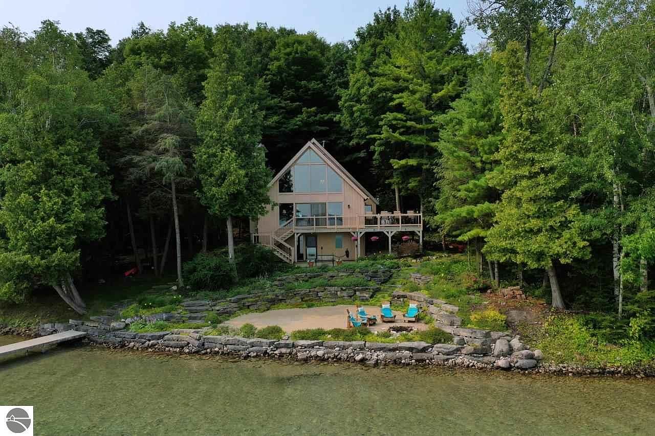 12228 Pineridge Trl, Kewadin, MI 49648 Zillow