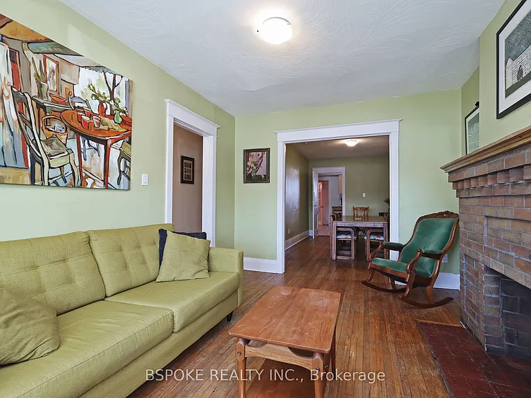 139 Greenwood Ave — Photo 4