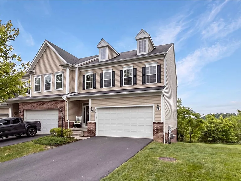 2306 Flint Dr — Photo 2