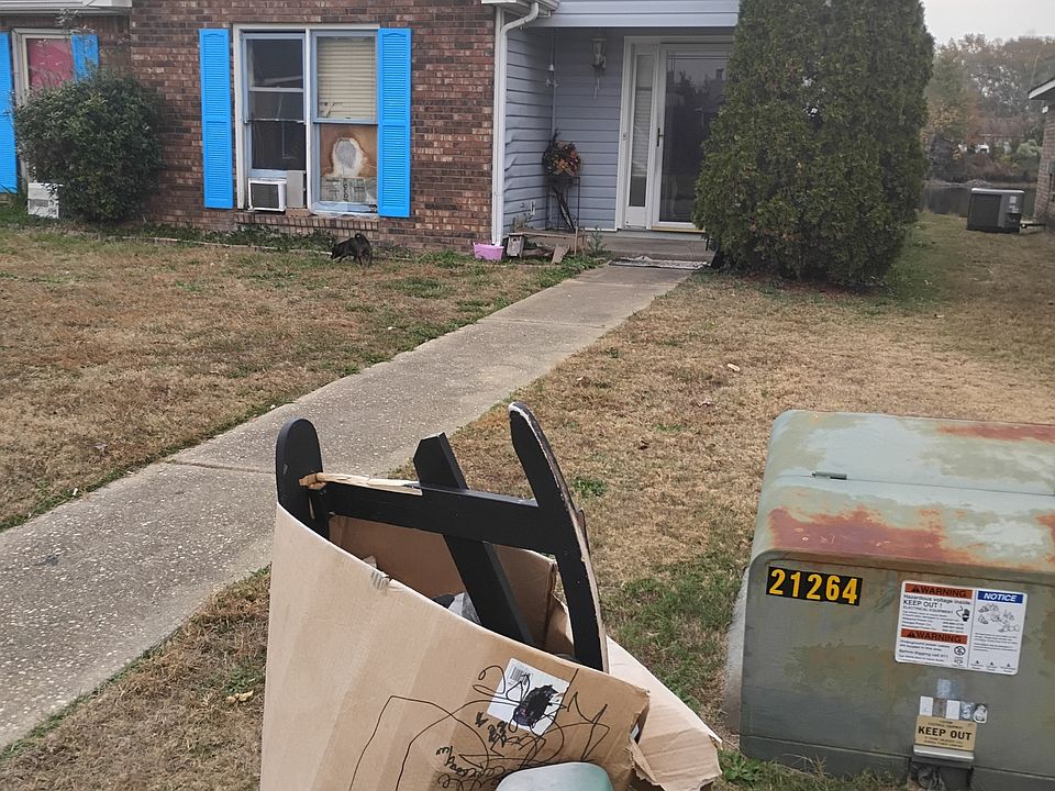 1st image of 7056 Stoneybrook Dr