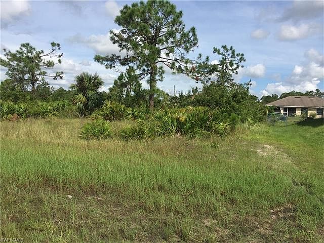 2nd image of 3305 Sunshine Blvd N