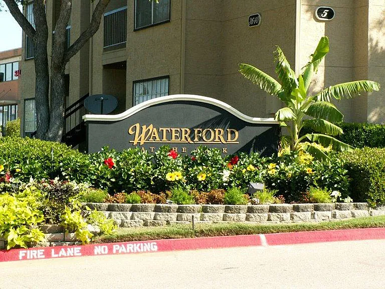 Waterford at the Park — Photo 28