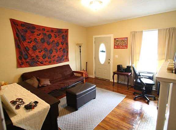 2nd image of 2494 Findley Ave