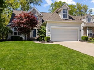 435 Country Walk, Amherst, OH 44001