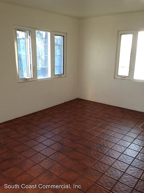 2nd image of 2056 2nd Ave