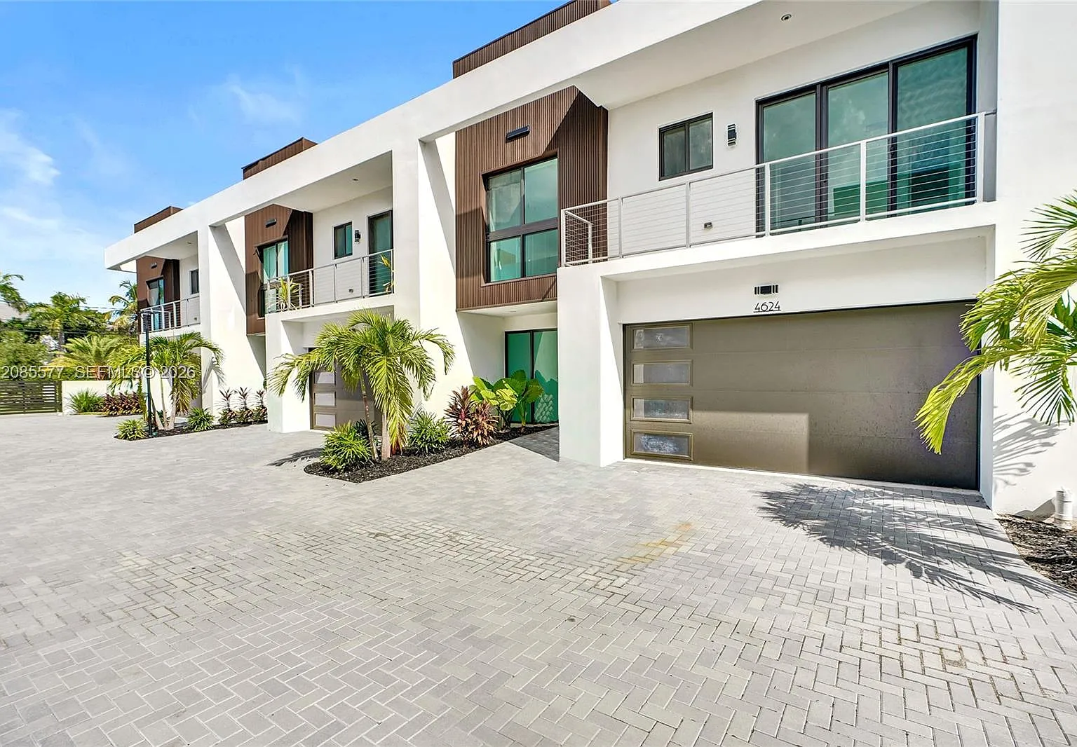 H20 Dania Beach — Photo 4