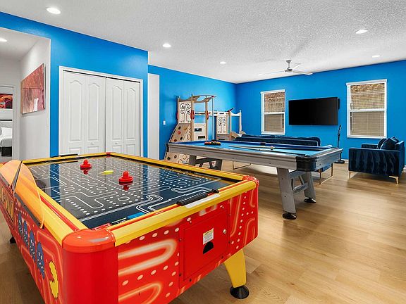 4th image of 6058 Broad Oak Dr #Id1074022p