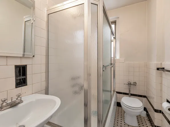 76-12 35th Avenue image 21 of 21