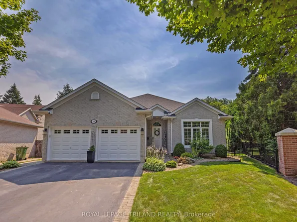 15 Augusta Cres, Saint Thomas, ON N5R 6J8