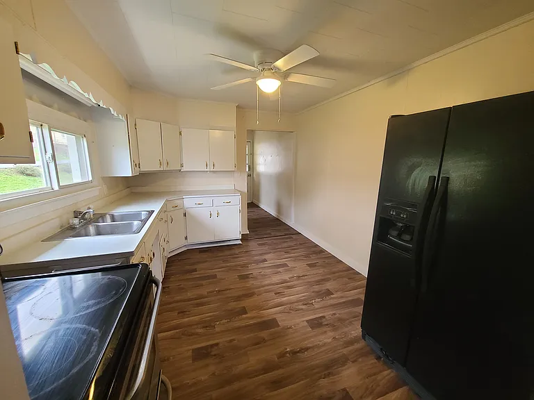 119 Sparacino St — Photo 12