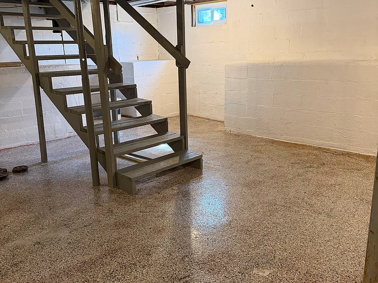 813 Norton Ave — Photo 10