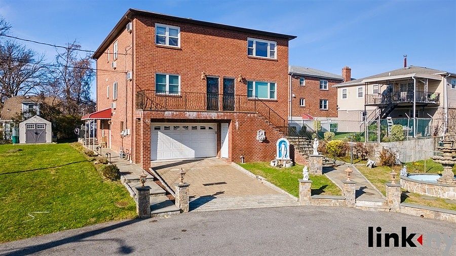 1st image of 90 Byron Ave #2A