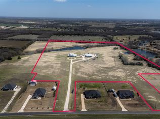 1408 Hackberry Rd, Van Alstyne, TX 75495