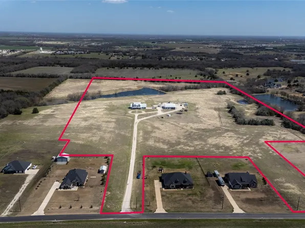 1408 Hackberry Rd, Van Alstyne, TX 75495