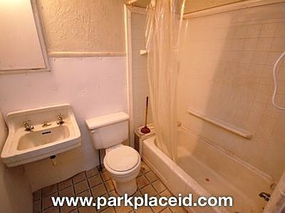 2nd image of 515 4th Ave S APT B