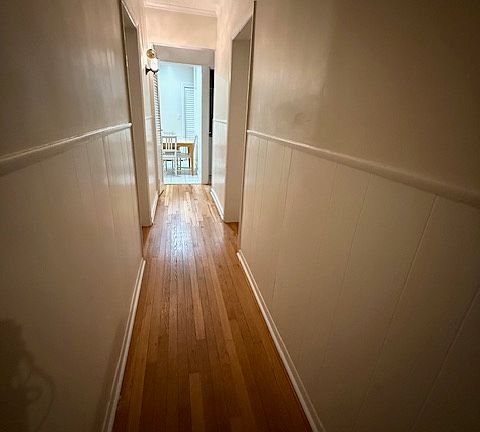 4th image of 612 Warburton Ave