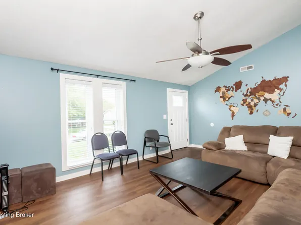 9210 Wakulla Ct, Jeffersontown, KY 40299