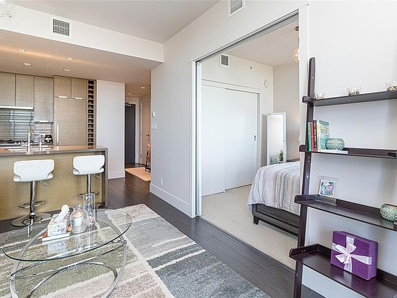 5th image of 83 Saghalie Rd #708